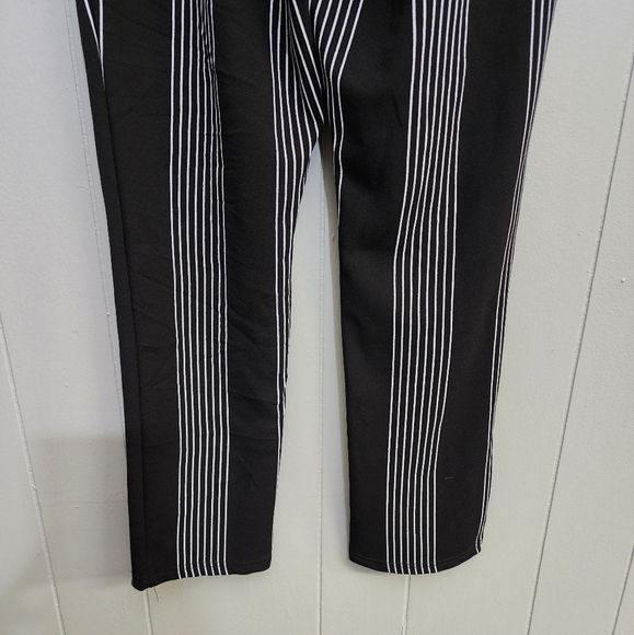 NWOT Soho Apparel Striped Elastic Waist Pants - Picture 7 of 9